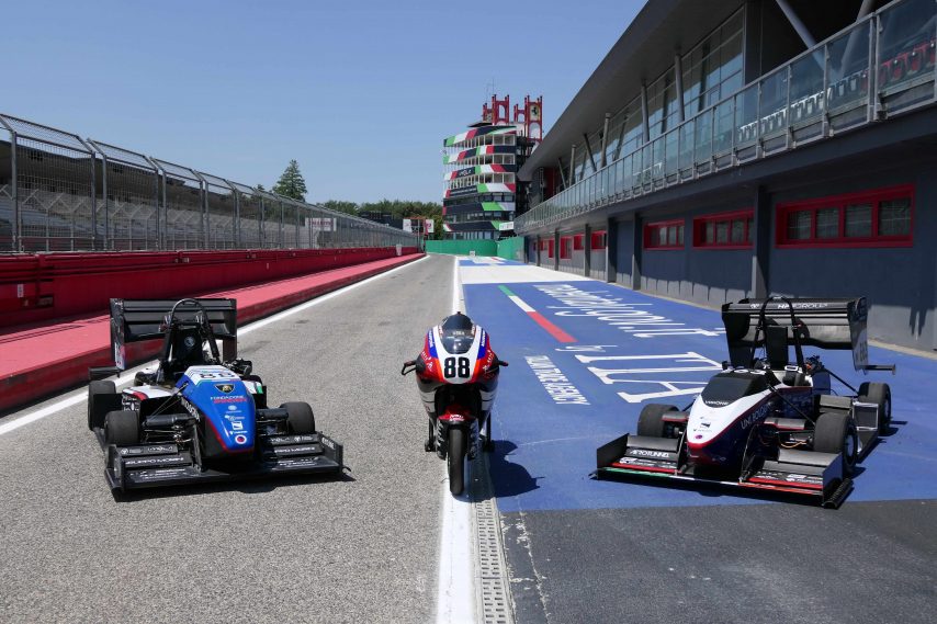 ELS Instruments Donates BatReg2 to UniBo Motorsport’s MotoStudent Team